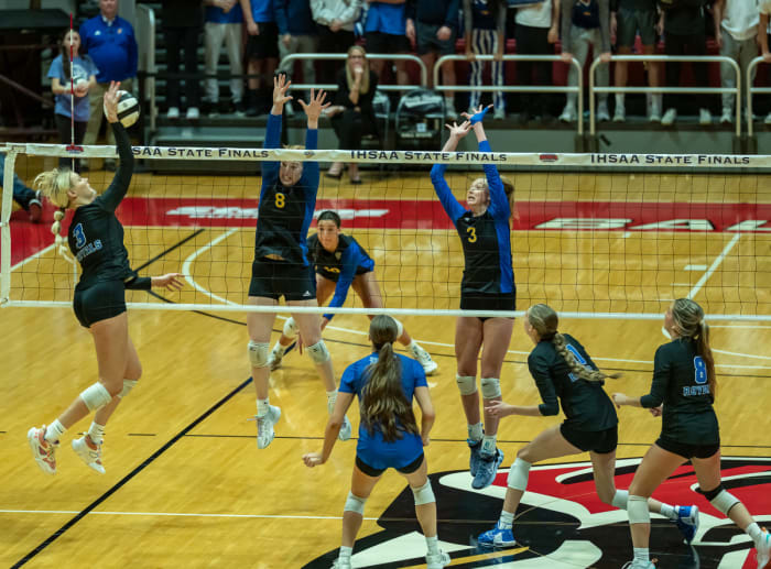 Hamilton Southeastern Castle Illinois girls volleyball 11-4-23 Julie L Brown 24044